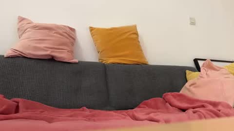 lightohgirl online show from December 14, 9:18 am