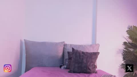 Lilian online show from March 7, 9:38 am