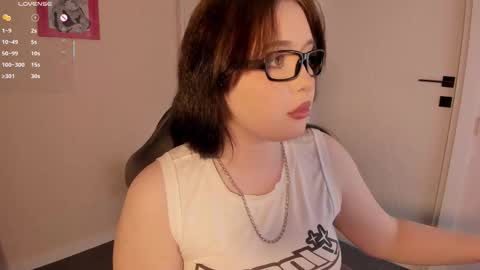 Lika Davis online show from February 12, 5:03 pm