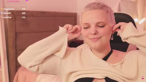 likaaberry online show from February 14, 2:30 pm