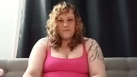 lil_nelli8 online show from November 18, 6:47 am