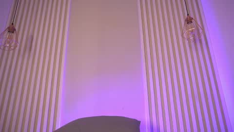 L I L A   online show from April 27, 4:09 am