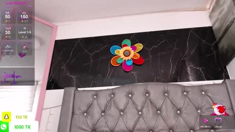   online show from November 19, 6:19 pm