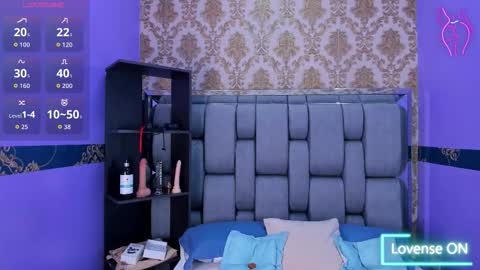 L I L A online show from November 2, 12:08 pm