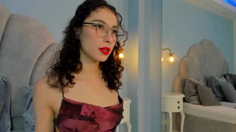 Lilah online show from January 2, 5:18 pm