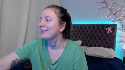 Snapshot of lilavame chatting on September 22, 8:40 pm LilaVame online show from September 22, 8:40 pm