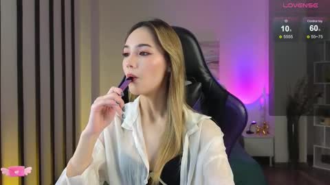 Hi im Yuki online show from November 22, 10:07 am