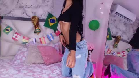Lily online show from June 20, 12:09 pm