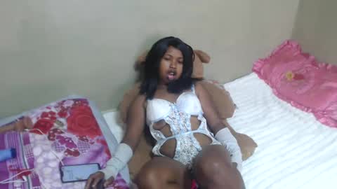 Snapshot of liliahsexie chatting on January 16, 6:35 am liliah online show from January 16, 6:35 am