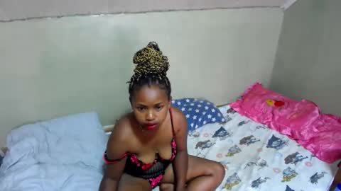 Snapshot of liliahsexie chatting on January 27, 9:13 am liliah online show from January 27, 9:13 am