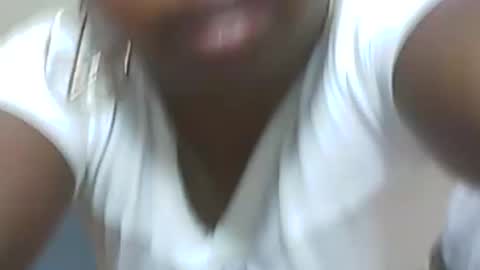 Snapshot of liliahsexie chatting on October 21, 3:32 am liliah online show from October 21, 3:32 am