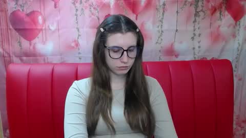 lilianashine online show from March 1, 6:13 am