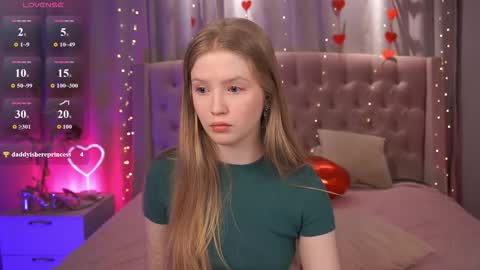 Lilian online show from February 12, 1:24 pm