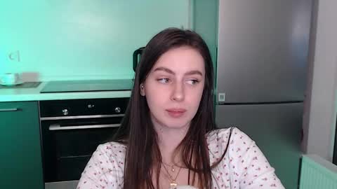 Lilu online show from April 21, 1:42 am