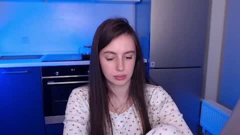 Lilu online show from April 28, 2:27 am