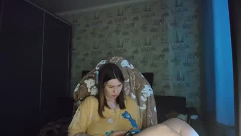 liliawoolf online show from March 20, 2:55 pm