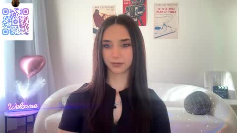 Lina online show from April 22, 2:52 am