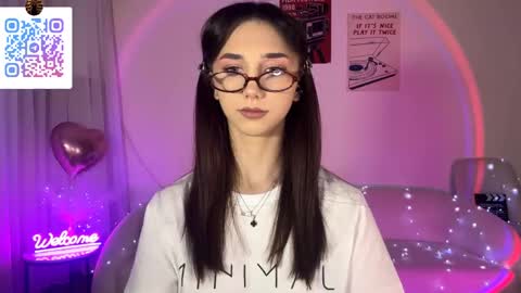 Lina online show from May 15, 11:51 pm