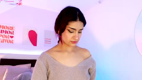 Lilith Savett online show from April 24, 3:04 pm