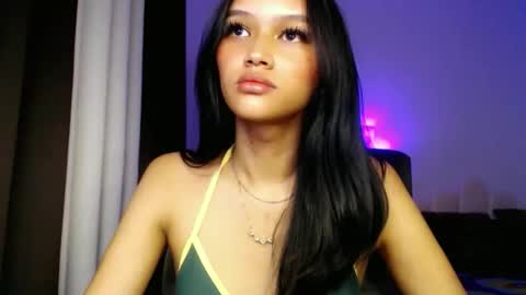 Chloe online show from March 25, 1:11 am