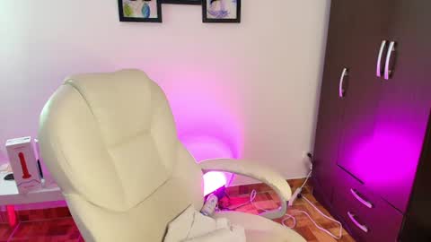 Leidy online show from July 23, 1:07 am