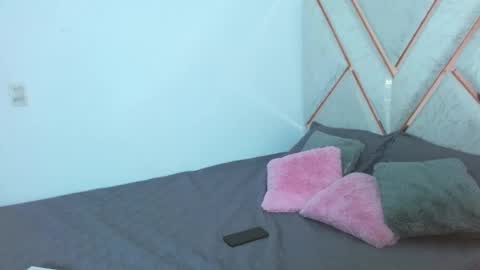 Snapshot of lilith_cut3 chatting on September 26, 1:47 am lili online show from September 26, 1:47 am