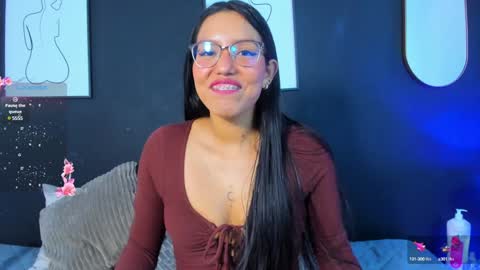 Snapshot of lilith_dh chatting on February 5, 11:55 am Lili online show from February 5, 11:55 am