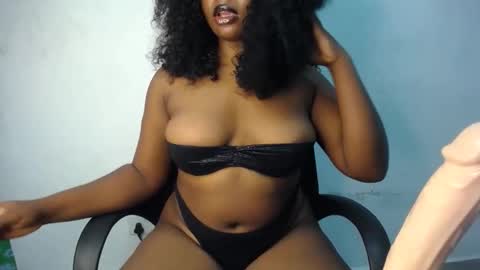 tina online show from February 19, 10:09 pm