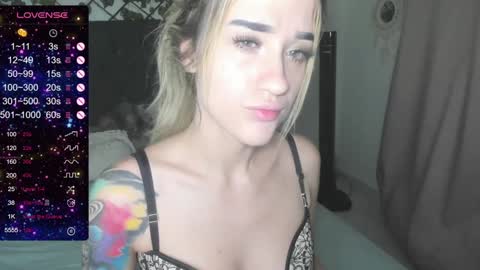 Lilith Parker online show from December 19, 2:23 am