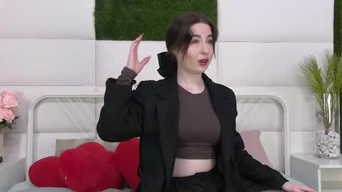 Snapshot of lilithlanne chatting on October 10, 3:28 pm Lilith online show from October 10, 3:28 pm