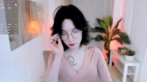 Snapshot of lilithlunna chatting on January 31, 10:21 pm Lilith online show from January 31, 10:21 pm