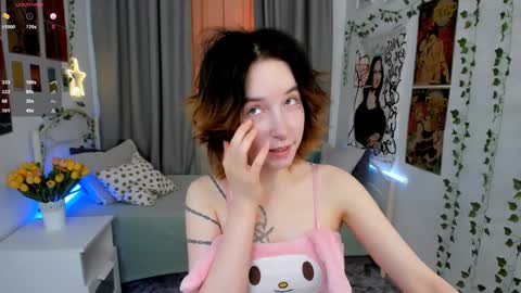 Snapshot of lilithlunna chatting on January 17, 10:45 pm Lilith online show from January 17, 10:45 pm