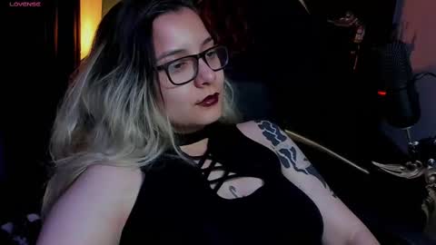 Snapshot of lilithmystic01 chatting on March 1, 8:56 am lilithmystic01 online show from March 1, 8:56 am