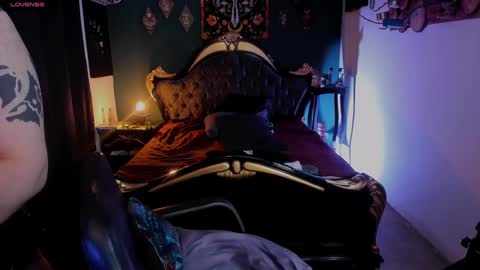 Snapshot of lilithmystic01 chatting on January 17, 12:20 am lilithmystic01 online show from January 17, 12:20 am