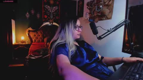 Snapshot of lilithmystic01 chatting on February 21, 3:21 pm lilithmystic01 online show from February 21, 3:21 pm