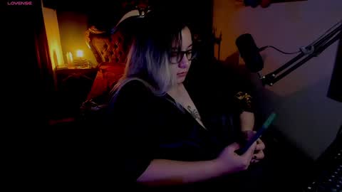 Snapshot of lilithmystic01 chatting on February 5, 11:02 am lilithmystic01 online show from February 5, 11:02 am