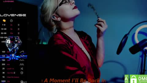 Snapshot of lilithmystic01 chatting on December 11, 11:41 am lilithmystic01 online show from December 11, 11:41 am