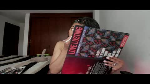 lilithsabeth online show from April 25, 5:10 pm