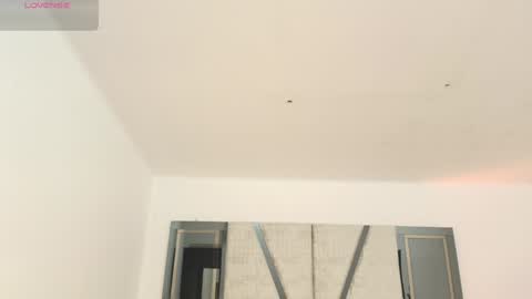 Snapshot of lilithteeen chatting on December 29, 3:03 pm Lilith online show from December 29, 3:03 pm