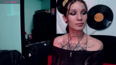 Snapshot of lilithword chatting on December 13, 7:53 pm Call me Lilith online show from December 13, 7:53 pm