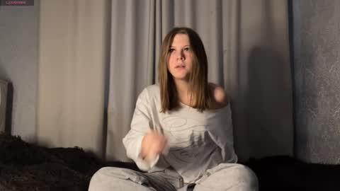 Karyn online show from February 10, 2:09 pm