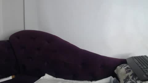 Snapshot of lillebbw_sweet chatting on September 10, 10:32 pm lille online show from September 10, 10:32 pm