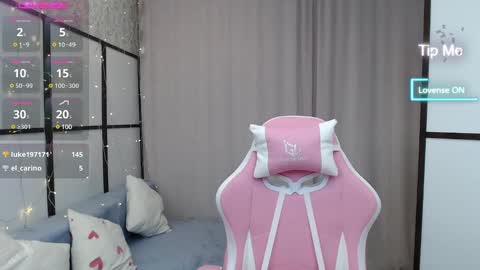 Lillian online show from February 15, 11:06 am