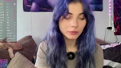 Amelia online show from June 13, 1:08 pm