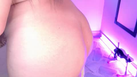 Lilly Peach online show from January 11, 6:29 am