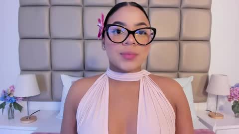 Lilly  online show from April 26, 3:04 am