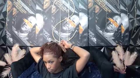 lilmissbaddiexxx online show from November 18, 5:47 pm