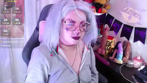 Lilo  online show from October 23, 3:29 pm