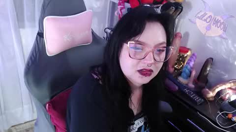 Lilo  online show from September 15, 3:20 pm