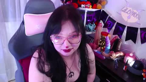 Lilo  online show from October 28, 1:11 am